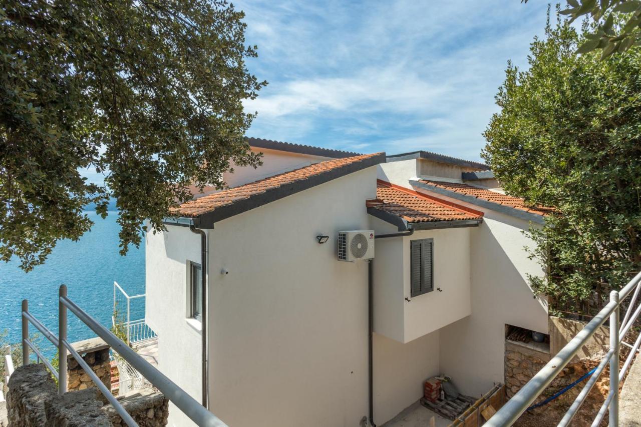 Apartments By The Sea Stanici, Omis - 1028 Tice Exterior photo