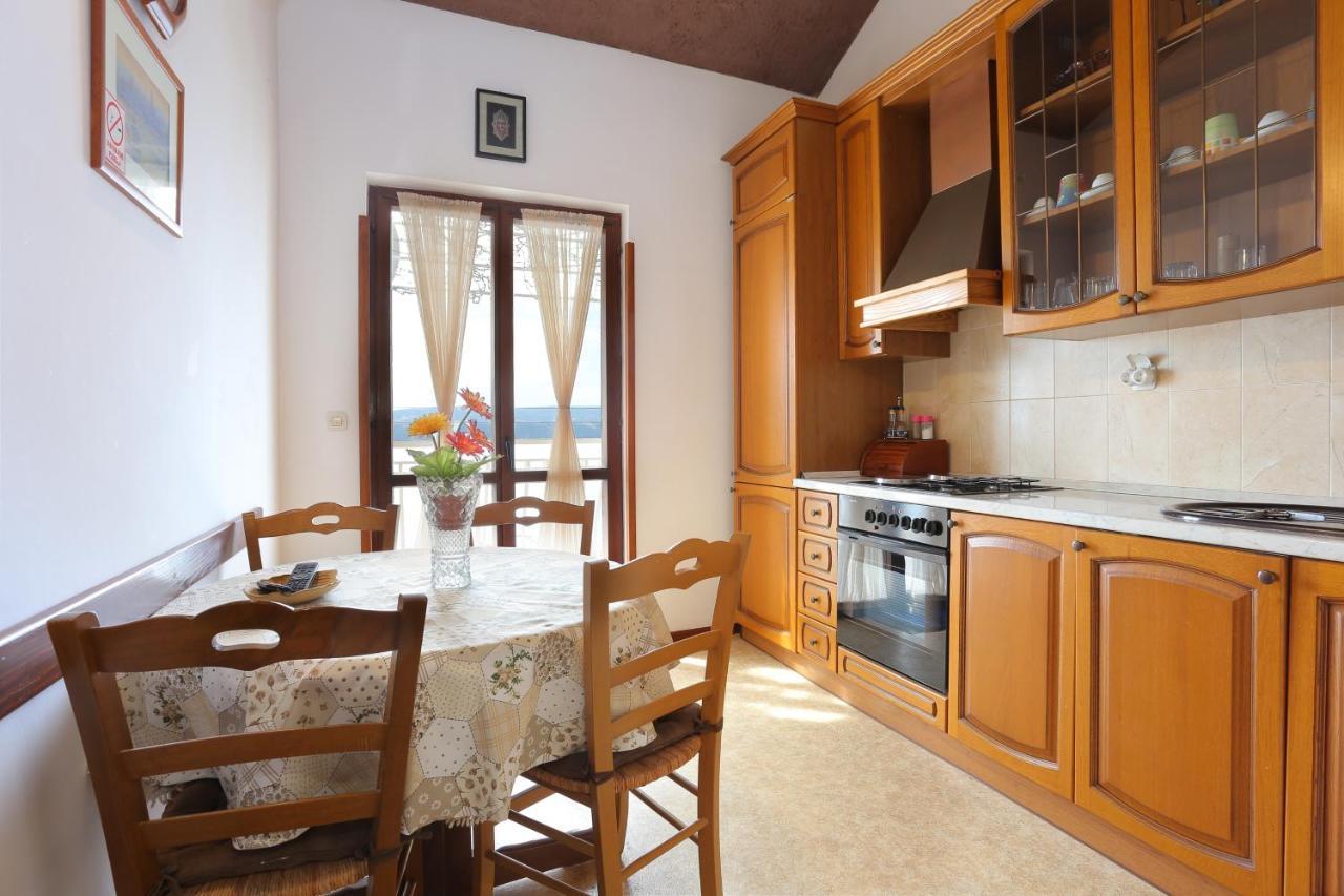 Apartments By The Sea Stanici, Omis - 1028 Tice Exterior photo